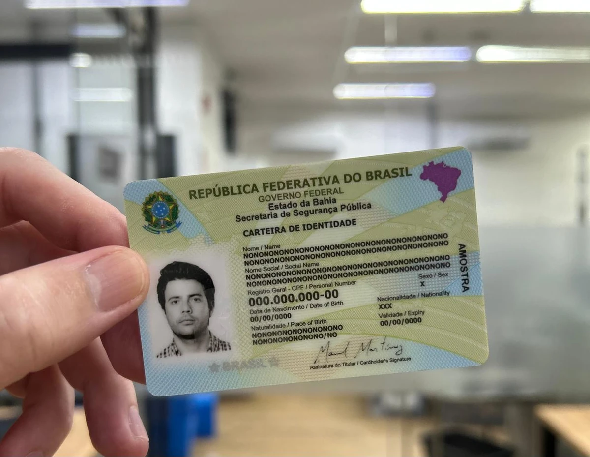 Capa do artigo: Nova Carteira de Identidade Nacional: o Que o Design Gráfico Nos Ensina Sobre Confiança Visual
