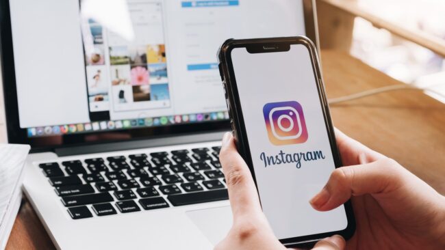 Os 5 Melhores Horários para Postar no Instagram em 2023
